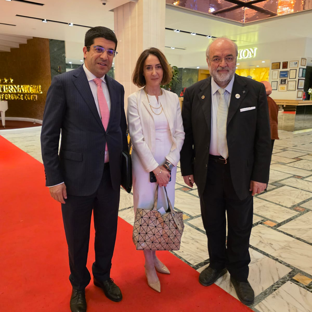 À Tirana, avec SA Rym ALI, présidente de la Fondation Anna Lindh